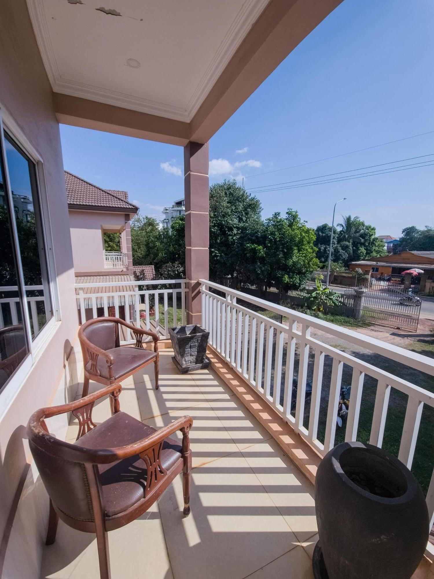 Ground Zero Martial Arts And Yoga Hotel Siem Reap Ngoại thất bức ảnh